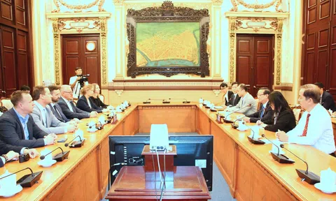 TP.Hồ Chí Minh tăng cường hợp tác giáo dục với Ba Lan