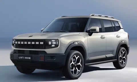 SUV lai điện Jetour Shanhai T1 AWD ra mắt: Giá chỉ từ 583 triệu đồng, sức mạnh tới 590 mã lực, tầm hoạt động 1.500 km