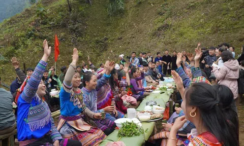 Các địa phương đẩy mạnh khôi phục và bảo tồn bản sắc văn hóa truyền thống của đồng bào dân tộc thiểu số