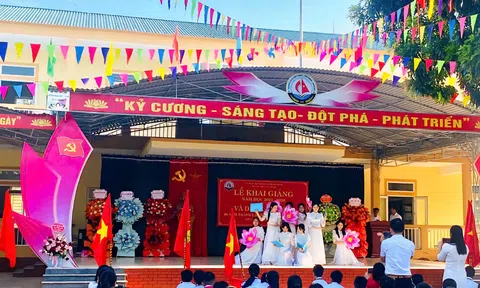 Ngành Giáo dục xã Bình Minh (Nghệ An): Từ nghị quyết đến hành động, tạo đột phá trong năm học mới