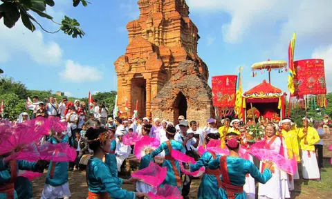 Ngày hội Văn hóa dân tộc Chăm lần thứ VI tại Khánh Hòa: Lan tỏa giá trị di sản, kết nối cộng đồng trong thời kỳ mới