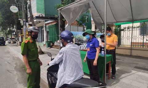 Người dân Quảng Ngãi ra đường cần mang giấy tờ gì trong thời gian giãn cách xã hội Chỉ thị 16