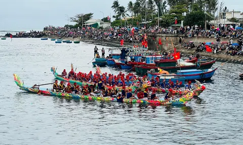 Quảng Ngãi đón gần 15.000 lượt khách trong dịp Tết Nguyên đán Nhâm Dần