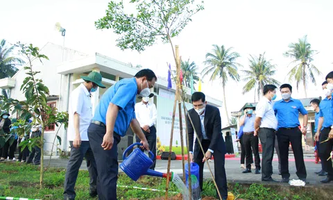 Quảng Ngãi: Phát động Tết trồng cây “Đời đời nhớ ơn Bác Hồ”