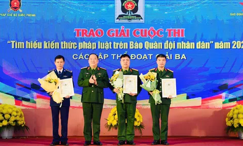 Bộ Tư lệnh Vùng Cảnh sát biển 2 đạt giải Ba cuộc thi “Tìm hiểu kiến thức pháp luật trên Báo Quân đội nhân dân”