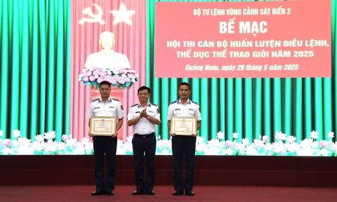 Vùng Cảnh sát biển 2 nâng cao chất lượng huấn luyện điều lệnh, thể dục thể thao