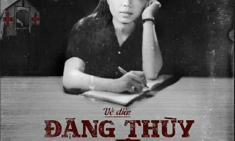 Ấn tượng vở kịch nói “Đặng Thùy Trâm” tưởng niệm 55 năm ngày hy sinh của nữ bác sĩ anh hùng