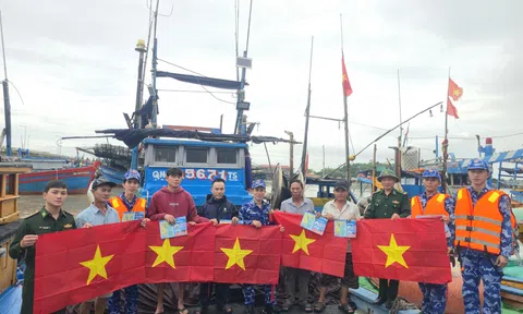 Hải đội 23, Bộ Tư lệnh Vùng Cảnh sát biển 2 đẩy mạnh tuyên truyền chống khai thác IUU