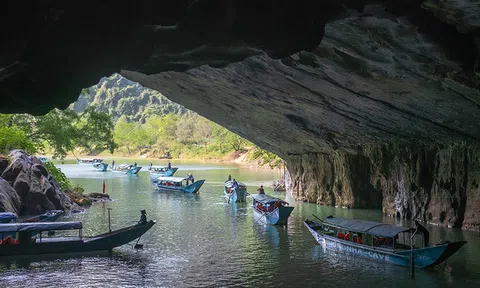 Phong Nha - Kẻ Bàng và Địa đạo Vịnh Mốc lọt Top 15 điểm đến hấp dẫn nhất Việt Nam