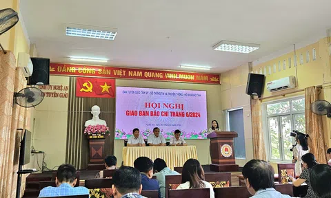 Nghệ An: Hội nghị giao ban báo chí tháng 6/2024