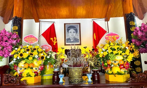 Nghệ An: Dâng hương tưởng niệm đồng chí Nguyễn Thị Minh Khai