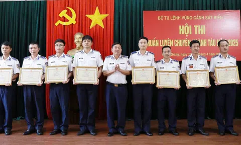 Bộ Tư lệnh Vùng Cảnh sát biển 4 nâng cao trình độ huấn luyện cho đội ngũ cán bộ hải đội, tàu