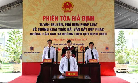 Phiên tòa giả định - cách làm mới trong tuyên truyền chống khai thác IUU