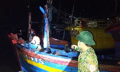 Quảng Bình phát hiện 6 thuyền viên từ ‘vùng đỏ’ ra khơi đánh cá