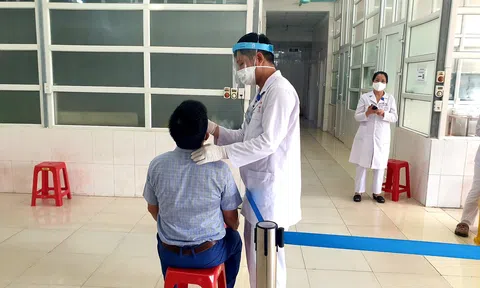 Nghệ An ghi nhận 5 ca nhiễm Covid-19 trong cộng đồng