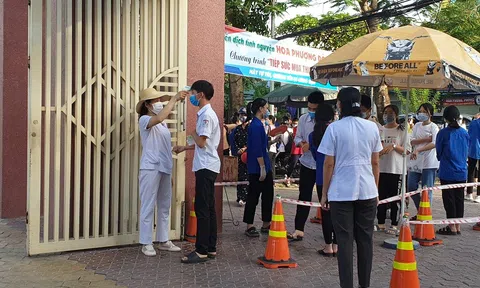 Học sinh cấp Tiểu học và lớp 6 Tp Vinh chuyển sang học trực tuyến