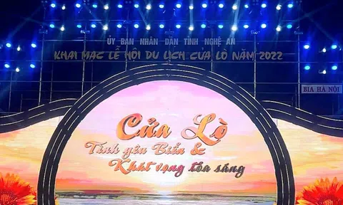 Khai mạc lễ hội du lịch Cửa Lò năm 2022: Tình yêu biển cả và khát vọng tỏa sáng
