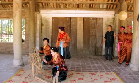 Chuyện kể rằng... Bác đòi nghe câu Ví