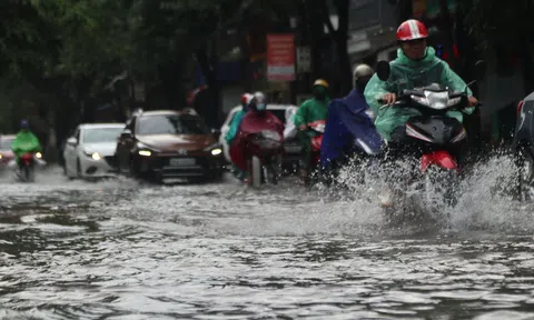 Nghệ An chủ động ứng phó với mưa lớn, lốc, sét, và nguy cơ xảy ra lũ, ngập lụt, lũ quét, sạt lở đất
