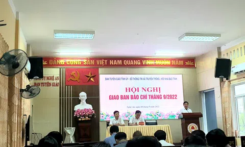Nghệ An: Hội nghị giao ban báo chí tháng 9/2022