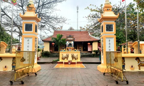 Về miền du lịch tâm linh