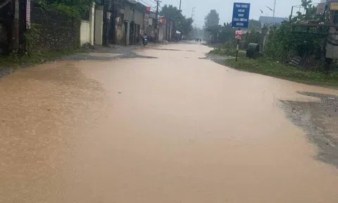 Nghệ An: Nhiều thiệt hại do mưa lớn hoàn lưu bão số 4 gây ra