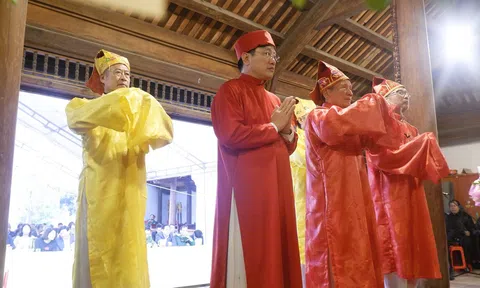 Nghệ An: Lễ Đại tế và khai mạc giải vật truyền thống lễ hội Đền Vua Mai