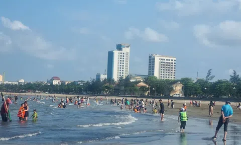 Nghệ An đón và phục vụ khoảng 780 nghìn lượt khách du lịch dịp nghỉ lễ 30/4, 1/5