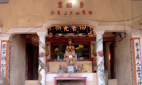 Nghệ An: Đền Bạch Y công chúa - Ngôi đền thiêng cần được trùng tu tương xứng