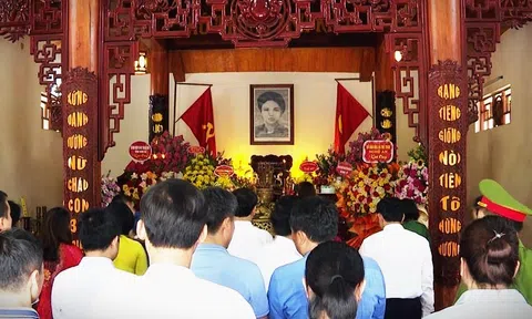 Tưởng niệm 113 năm ngày sinh đồng chí Nguyễn Thị Minh Khai