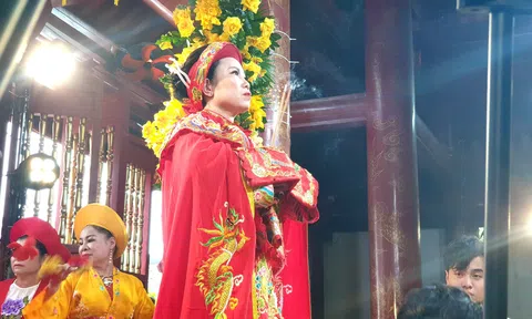 Nghệ An: Viện nghiên cứu Văn hóa và Phát triển tổ chức chương trình thực hành tín ngưỡng thờ mẫu tại đền Hoàng Mười
