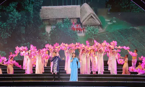 Bế mạc Lễ hội Làng Sen năm 2024