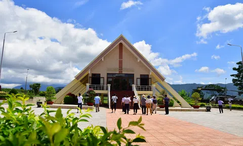 Quảng Trị đánh thức miền di sản: Kết nối ký ức lịch sử, thiên nhiên và du lịch xanh trong dòng chảy phát triển mới