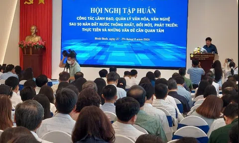 Khai mạc tập huấn Lý luận, phê bình văn học, nghệ thuật tại Bình Định
