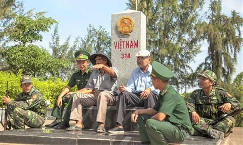 Kiên Giang: Người cao tuổi thành phố Hà Tiên phát huy tinh thần “Tuổi cao - gương sáng”