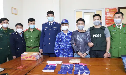 Hà Tĩnh: Bắt giữ đối tượng mua bán, vận chuyển gần 8.000 viên ma túy tổng hợp