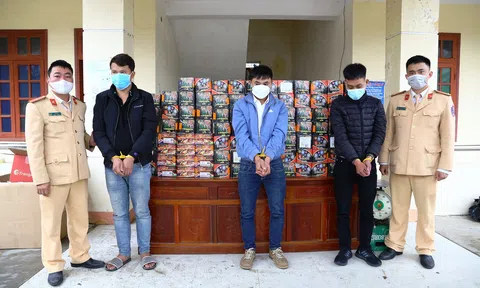 Hà Tĩnh: Bắt giữ 3 đối tượng, thu giữ 130kg pháo