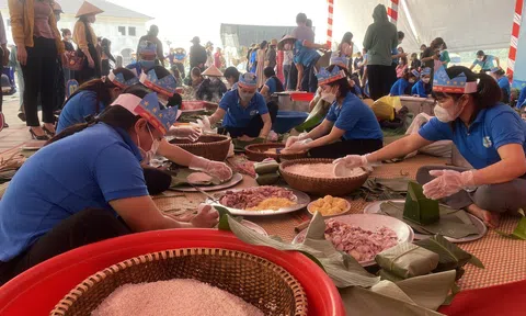 Hà Tĩnh: Tổ chức Hội thi gói bánh chưng dâng Quốc tổ Hùng Vương