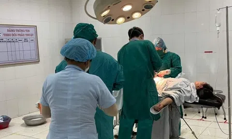 Hà Tĩnh: Cấp cứu thành công sản phụ bị sa dây rốn