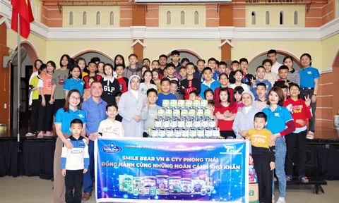 Hà Tĩnh: Trao 340 suất quà với trị giá hơn 150 triệu đồng đến các em có hoàn cảnh khó khăn