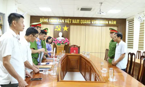 Hà Tĩnh: Bắt 02 đối tượng nguyên là kế toán trưởng của xã về tội “Lạm quyền trong khi thi hành công vụ”