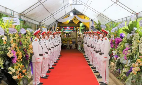 Linh cữu liệt sĩ Lê Ánh Sáng đã về với quê mẹ