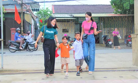 Hơn 362.000 giáo viên, học sinh tại 668 trường ở Hà Tĩnh bước vào khai giảng năm học mới