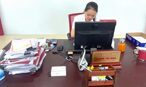 Công an Lộc Hà triển khai lắp chuông báo tội phạm tại các ngân hàng, cửa hàng vàng bạc đá quý