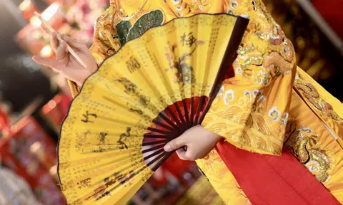 Vai trò quan trọng của nghệ nhân ưu tú trong việc bảo tồn di sản văn hoá hát chầu văn nghi lễ hầu đồng