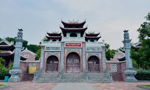 Đền Chung Sơn - Điểm đến tâm linh trang nghiêm, sâu lắng trên hành trình về thăm quê Bác