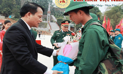 Tuyên Quang: Na Hang tiễn tân binh lên đường nhập ngũ