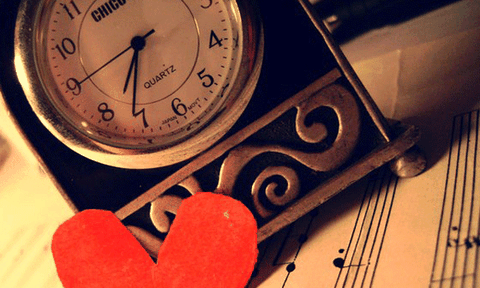Đồng hồ tình yêu