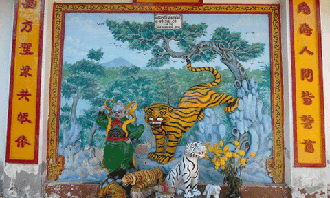 Chuyện cọp và tục thờ thần Hổ