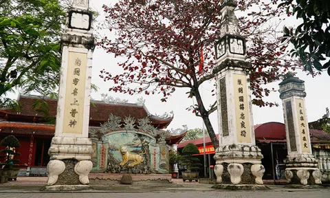 Phát huy giá trị khu di tích Đức Thánh Hoàng Mười ở Nghệ An